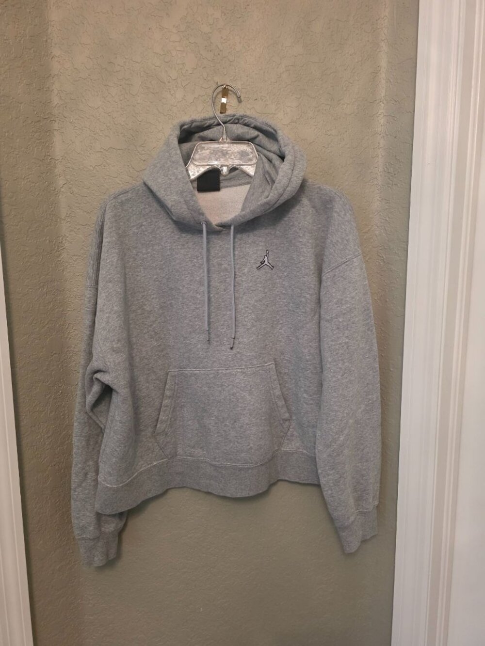 Air Jordan Nike Ladies Brooklyn Gray Cropped Loose Fit Hoodie - S - DQ4458-063
